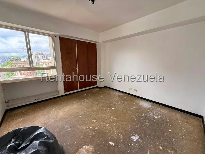 Apartamento (1 Nivel) en Venta en La Urbina, Distrito Metropolitano - 5