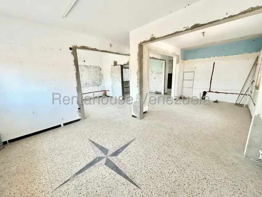 Casa (1 Nivel) en Venta en Zona Este, Lara - 18