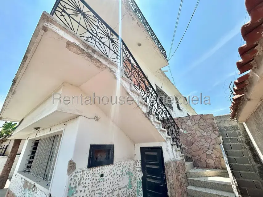 Casa (1 Nivel) en Venta en Zona Este, Lara - 23