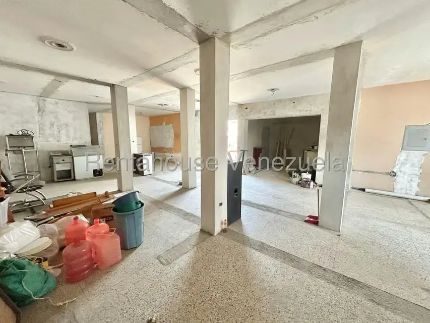 Casa (1 Nivel) en Venta en Zona Este, Lara - 31
