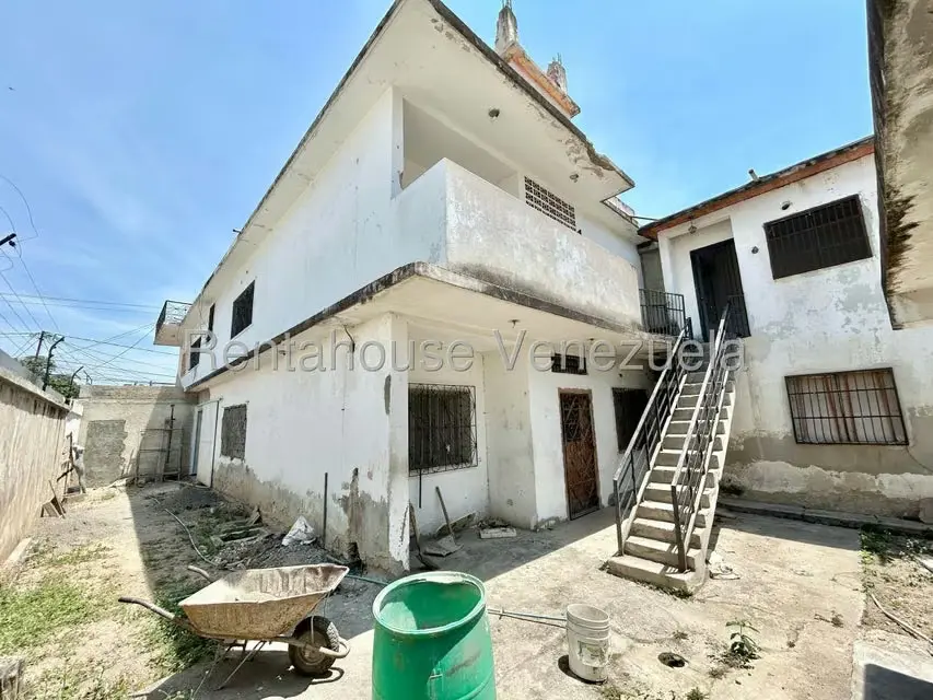 Casa (1 Nivel) en Venta en Zona Este, Lara - 4