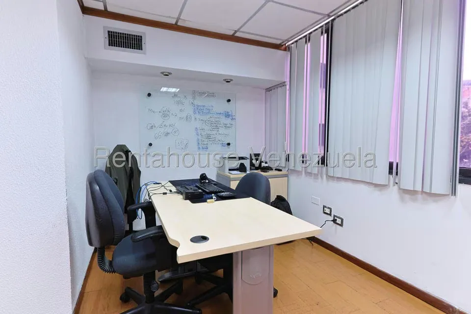 Oficina en Venta en Chacao, Distrito Metropolitano - 8