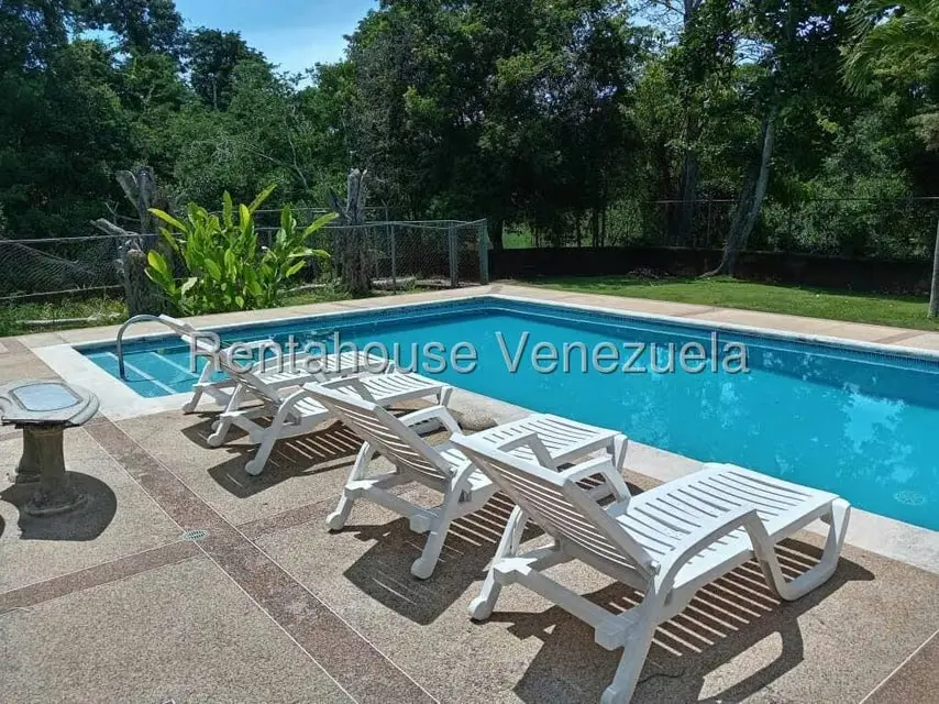 Apartamento (1 Nivel) en Venta en Flor de Mayo, Miranda - 19