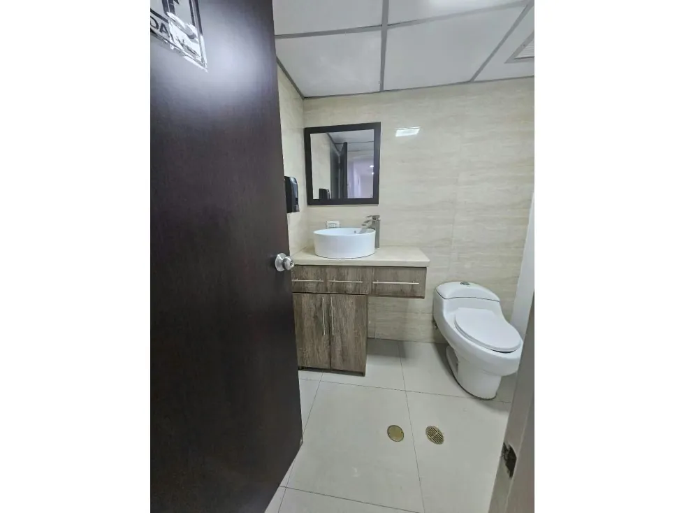 Alquilo edificio comercial triplex 580m2 Campo Claro 1131 - 13