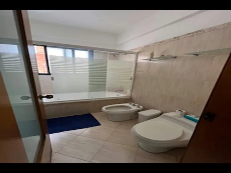 APARTAMENTO - LAS MERCEDES - 190 Mts2 - 12