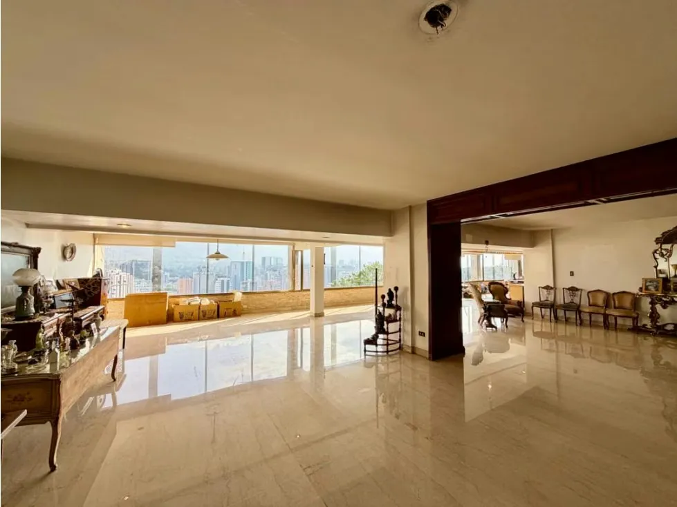 Se vende apto 470m2 3h+2s/5b/3p Chulavista - 4