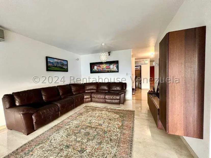Casa (Multipes Niveles) en Venta en Colinas de Bello Monte, Distrito Metropolitano - 5