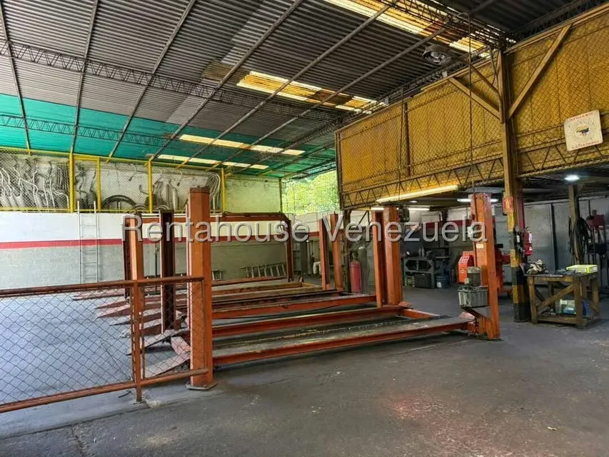 Negocios y Empresas (Automotores) en Venta en Petare, Distrito Metropolitano - 11