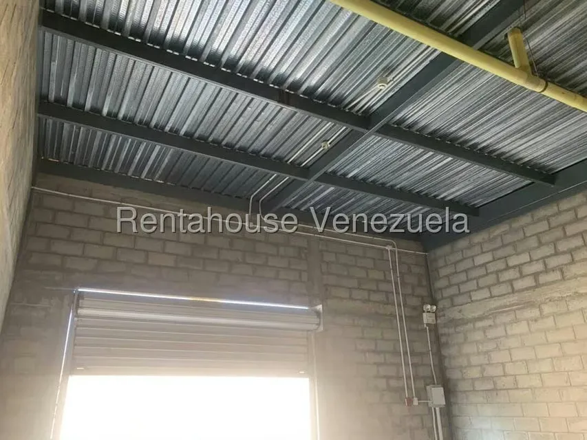 Local Comercial en Alquiler en Zona Norte, Zulia - 11