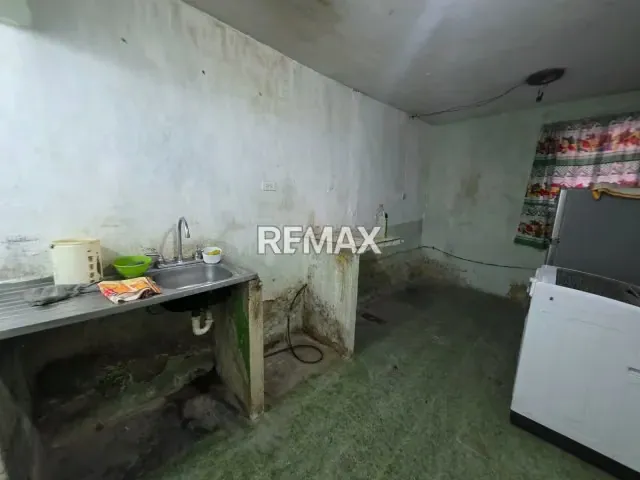 Apartamento para remodelar en el 23 de Enero La Sierra - 4