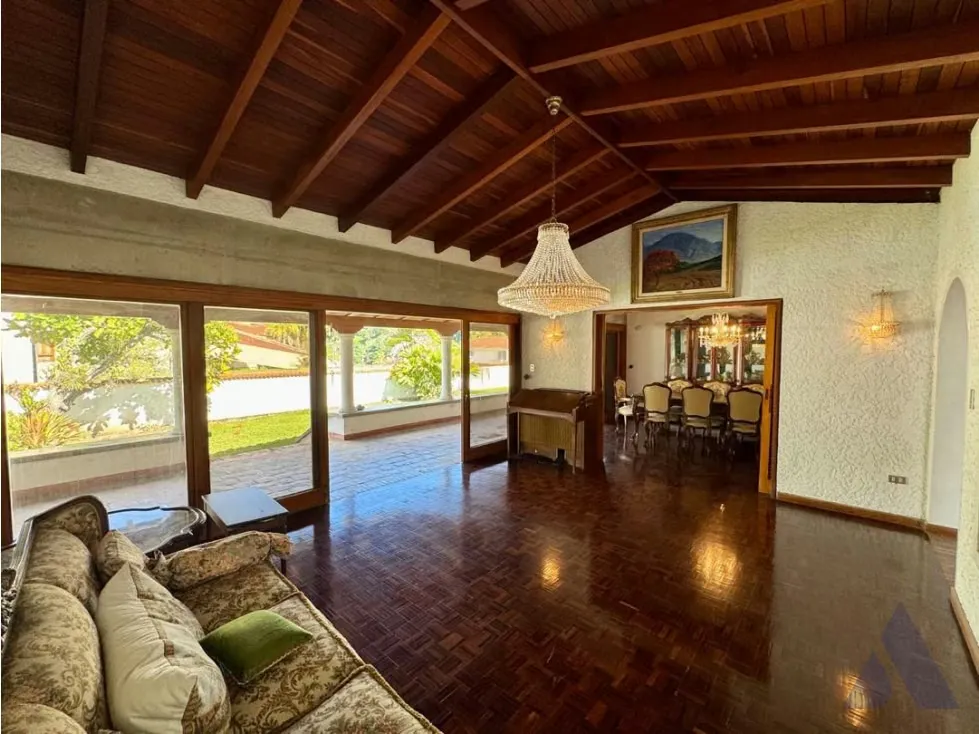 Vendo casa 440m2 La Lagunita 7070 - 2