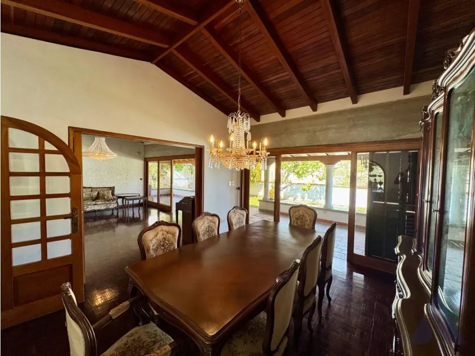 Vendo casa 440m2 La Lagunita 7070 - 3