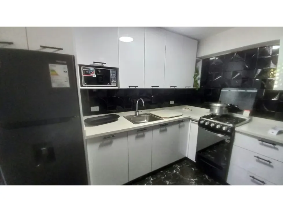 SE VENDE APARTAMENTO EN CLNAS DE SANTA MONICA - 9
