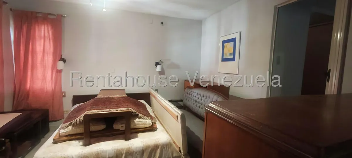 Casa (Duplex) en Alquiler en Alta Florida, Distrito Metropolitano - 23