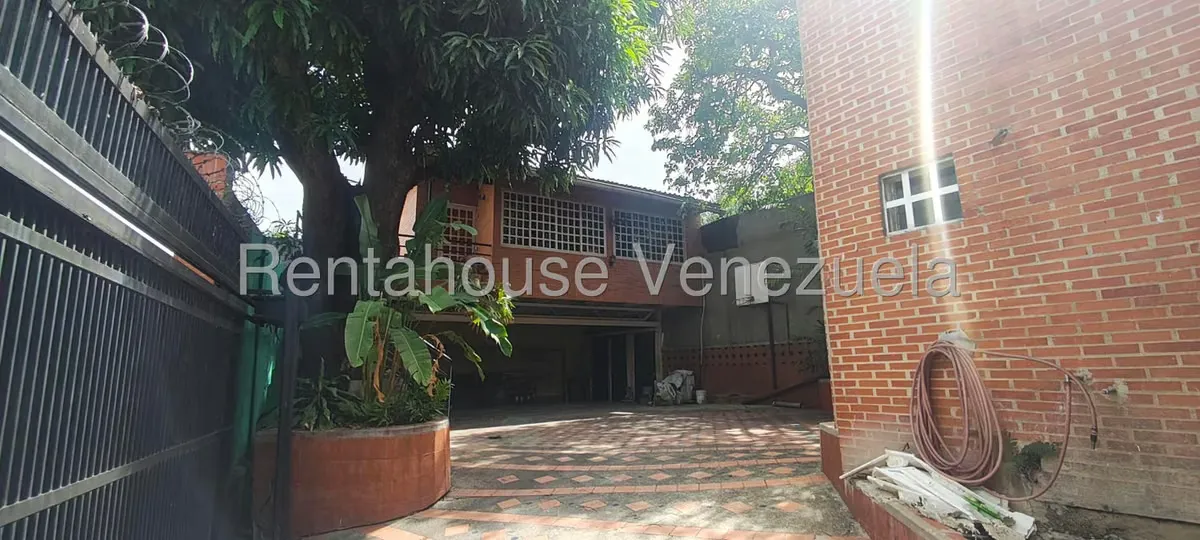 Casa (Duplex) en Alquiler en Alta Florida, Distrito Metropolitano - 6