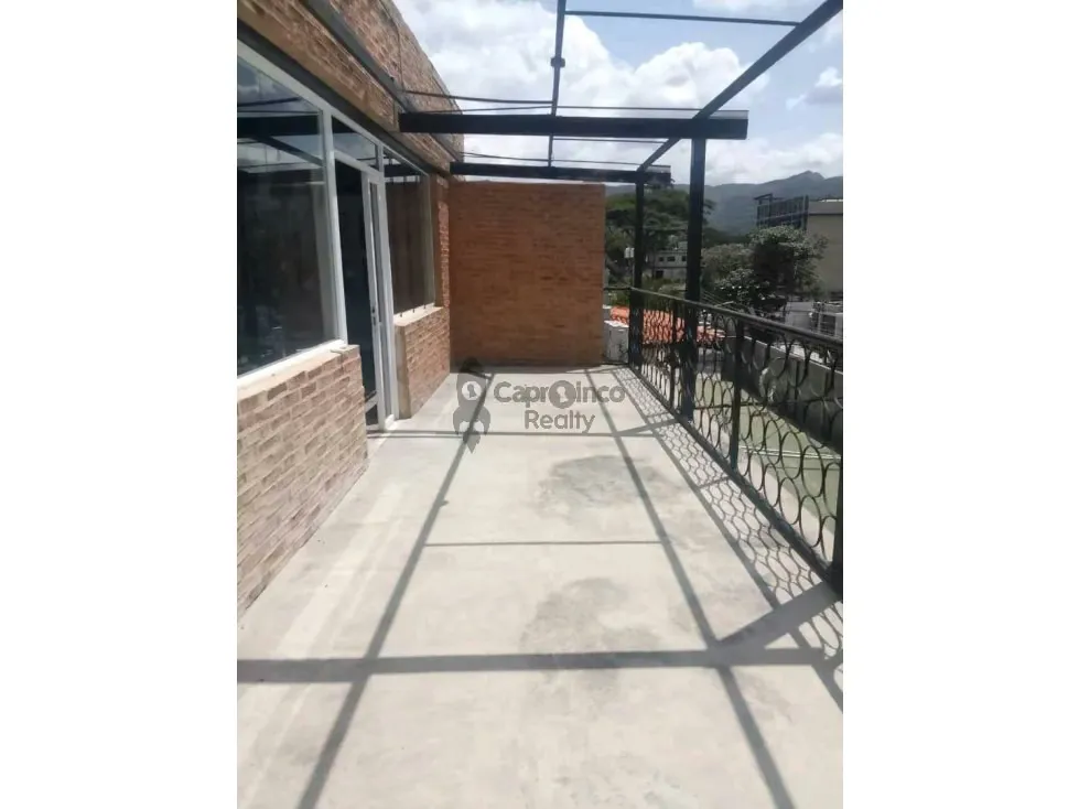 Local en Alquiler en el Viñedo 300m2 - 13