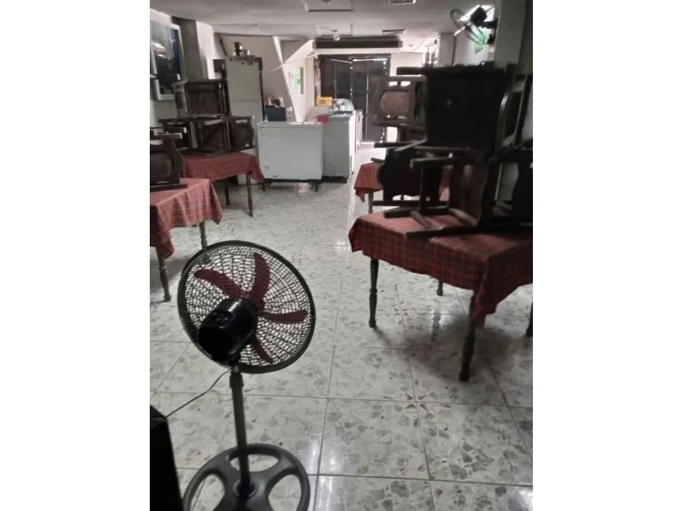 Local Comercial a Pie de Calle en Alquiler | 172 m² Catedral Caracas - 16
