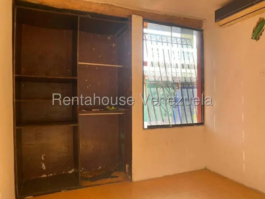 Townhouse (Duplex) en Venta en Monteserino, Carabobo - 34