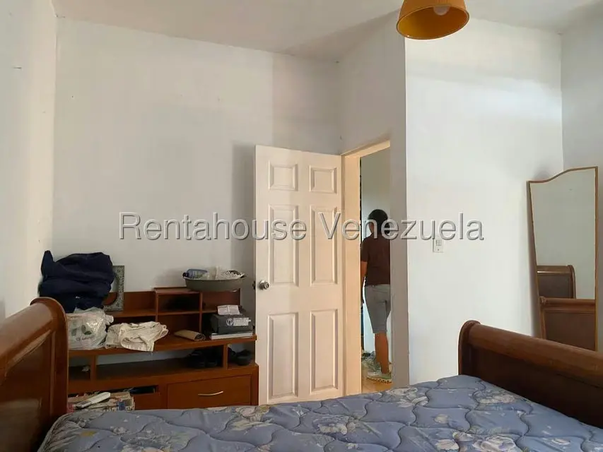 Townhouse (Duplex) en Venta en Monteserino, Carabobo - 36