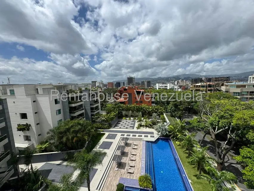 Apartamento (Duplex) en Venta en La Castellana, Distrito Metropolitano - 13