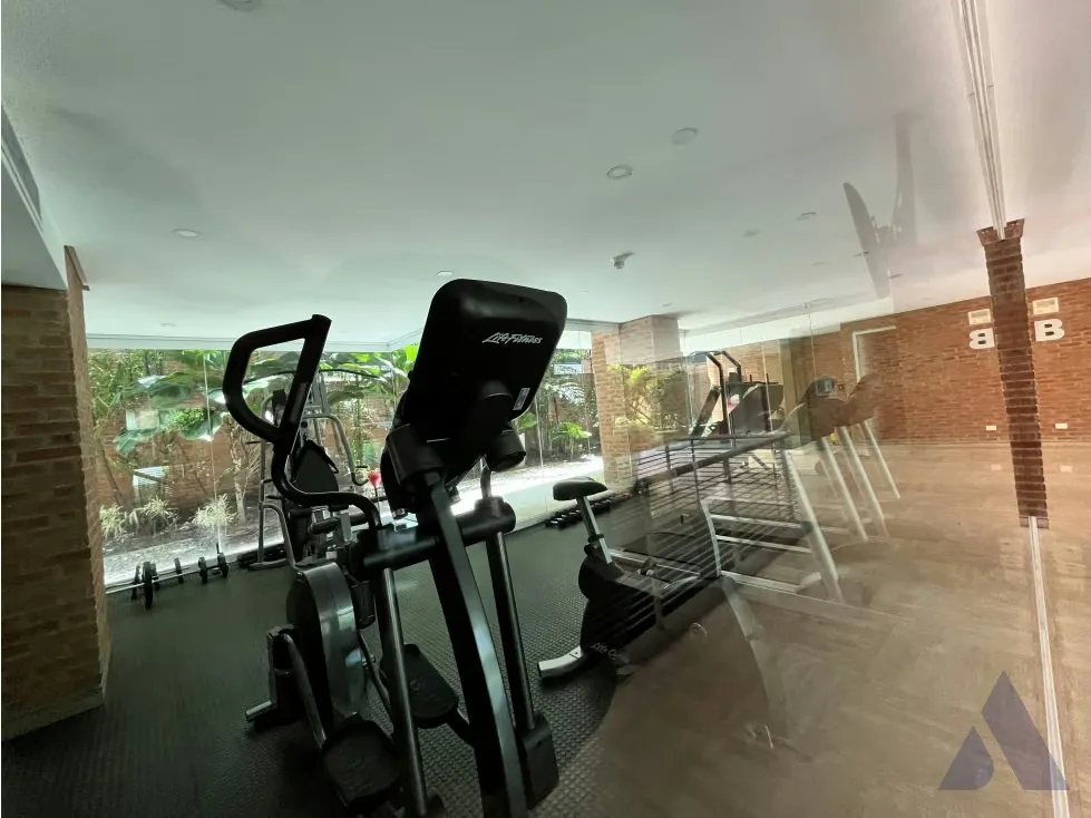 Vendo apartamento en calle cerrada 212m2 Campo Alegre 4806 - 3