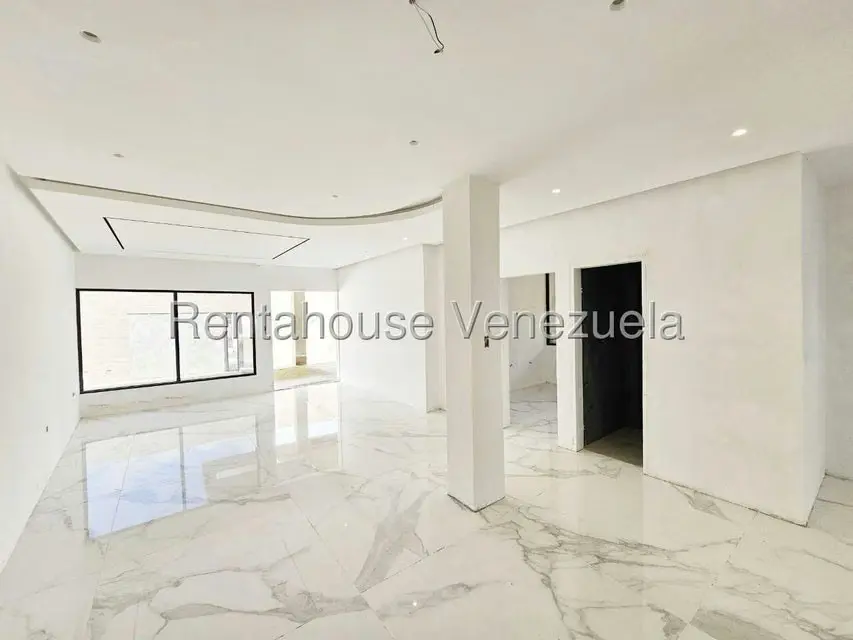 Casa (Multipes Niveles) en Venta en Colinas de Carrizal, Miranda - 14