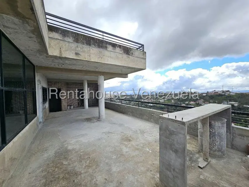 Casa (Multipes Niveles) en Venta en Colinas de Carrizal, Miranda - 28