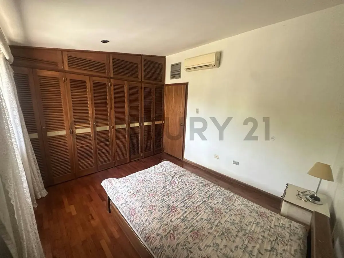 Venta de Casa Quinta de 2 plantas sector los Olivos, Maracaibo - 17