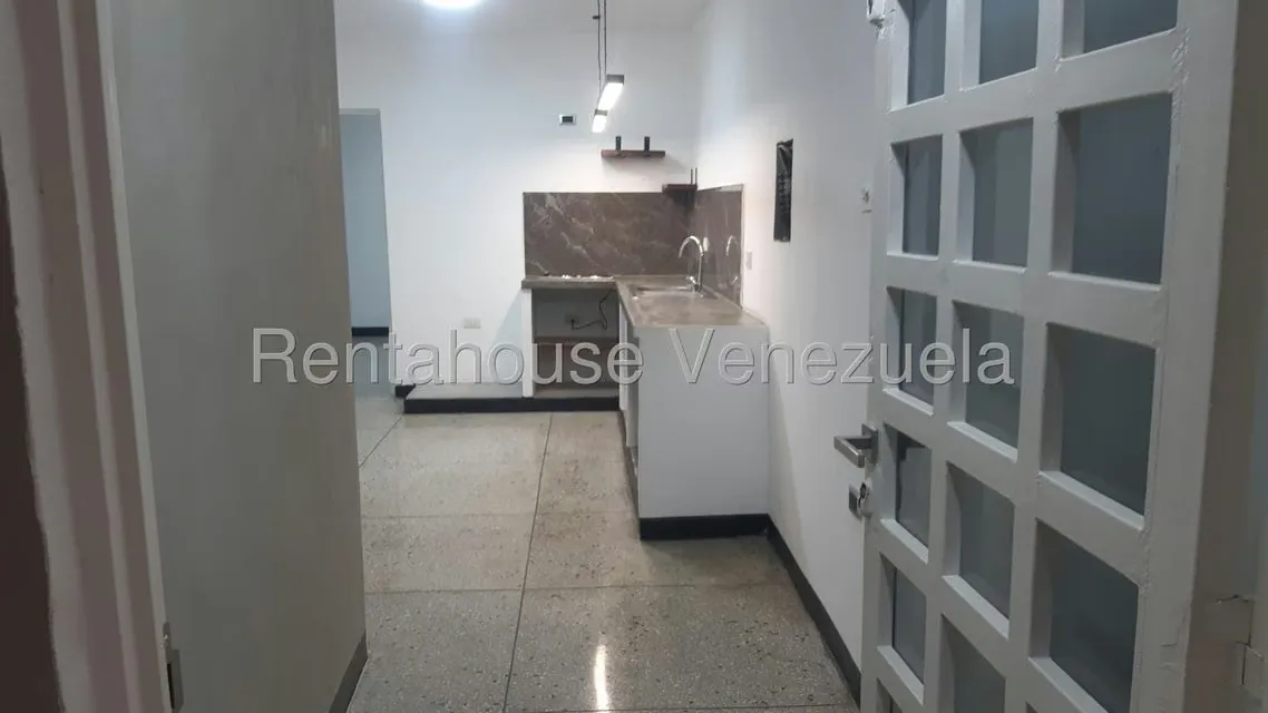 Apartamento (1 Nivel) en Alquiler en La N, Zulia
