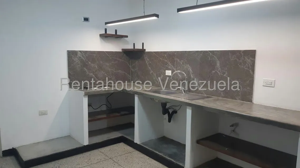 Apartamento (1 Nivel) en Alquiler en La N, Zulia - 3