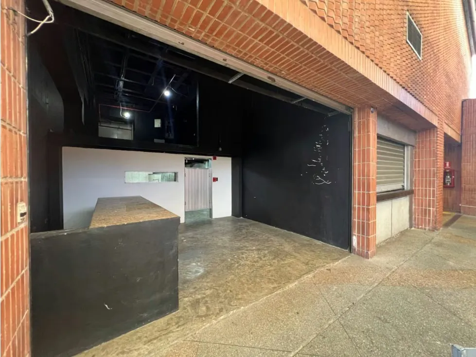 Venta Local Comercial Galerías Ávila, La Candelaria 158197CM 56m2/1B - 4