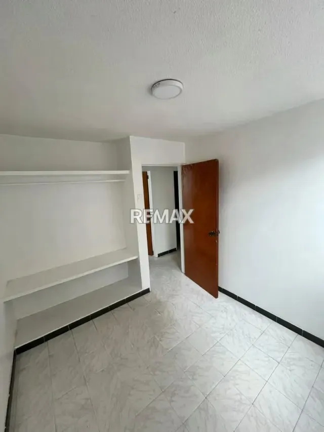 APARTAMENTO EN ALQUILER EN URBANIZACION LOS TEQUES - 4