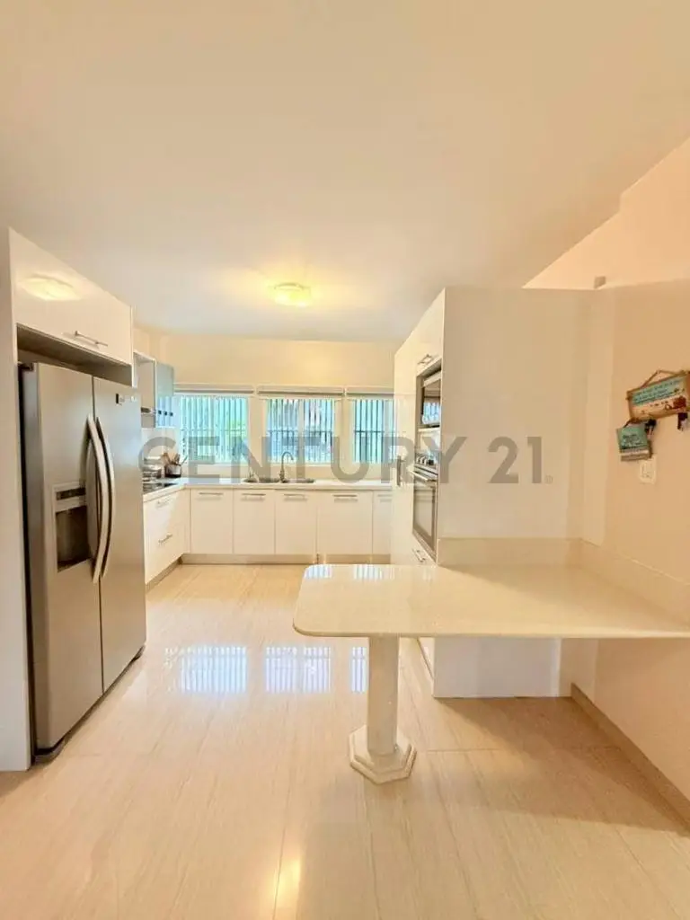Hermoso apartamento en planta baja, puerto aventura