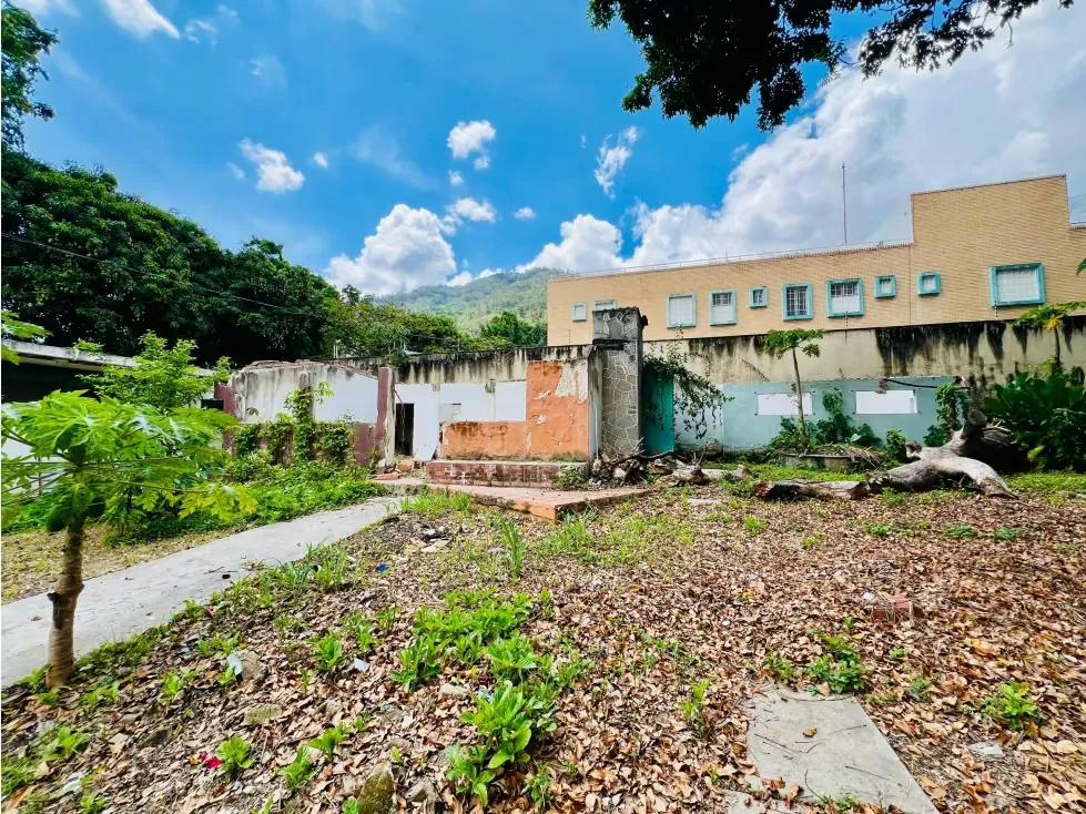 Se vende terreno 2017m² Alta Florida - 8