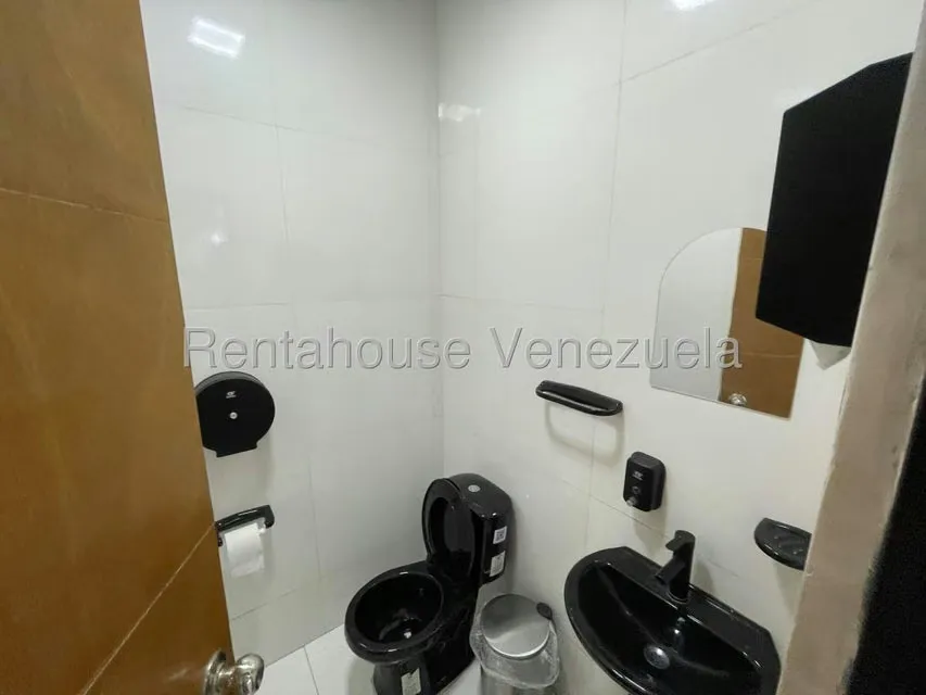 Local Comercial en Venta en Catia, Distrito Metropolitano - 11