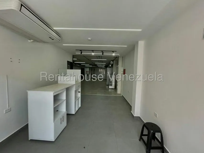 Local Comercial en Venta en Catia, Distrito Metropolitano - 6