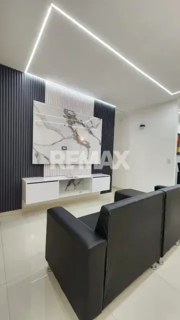 SE VENDE CASA EN URB. TERRAZAS DEL NORTE, SECTOR TIPURO. - 7