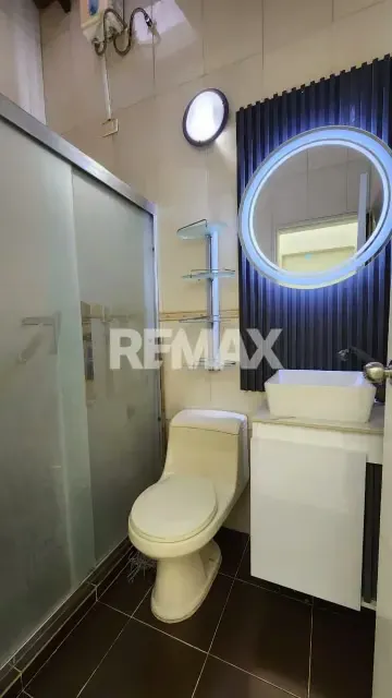 SE VENDE CASA EN URB. TERRAZAS DEL NORTE, SECTOR TIPURO. - 10