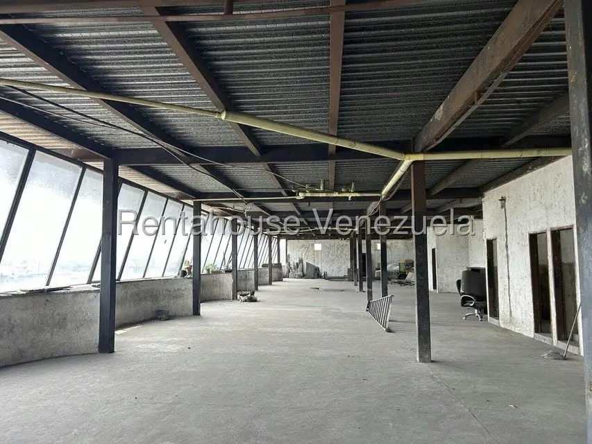 Local Comercial en Alquiler en Zona Oeste, Lara - 11