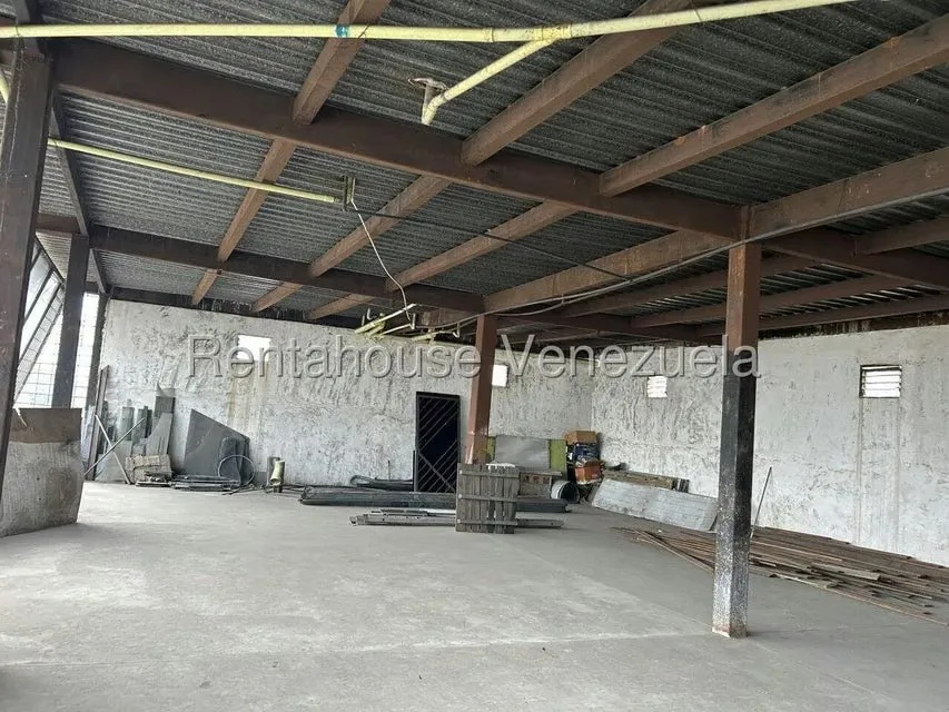 Local Comercial en Alquiler en Zona Oeste, Lara - 13