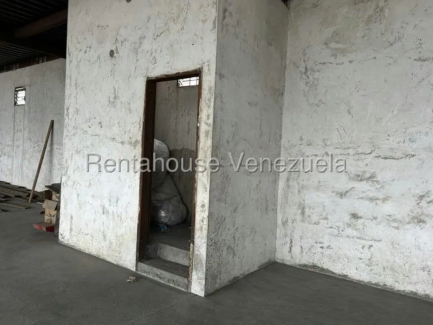 Local Comercial en Alquiler en Zona Oeste, Lara - 14