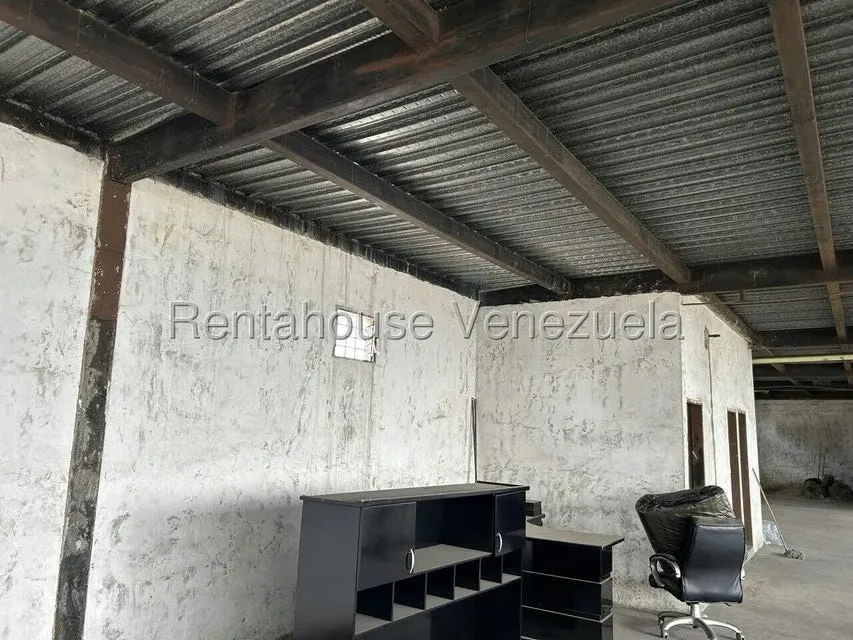 Local Comercial en Alquiler en Zona Oeste, Lara - 15