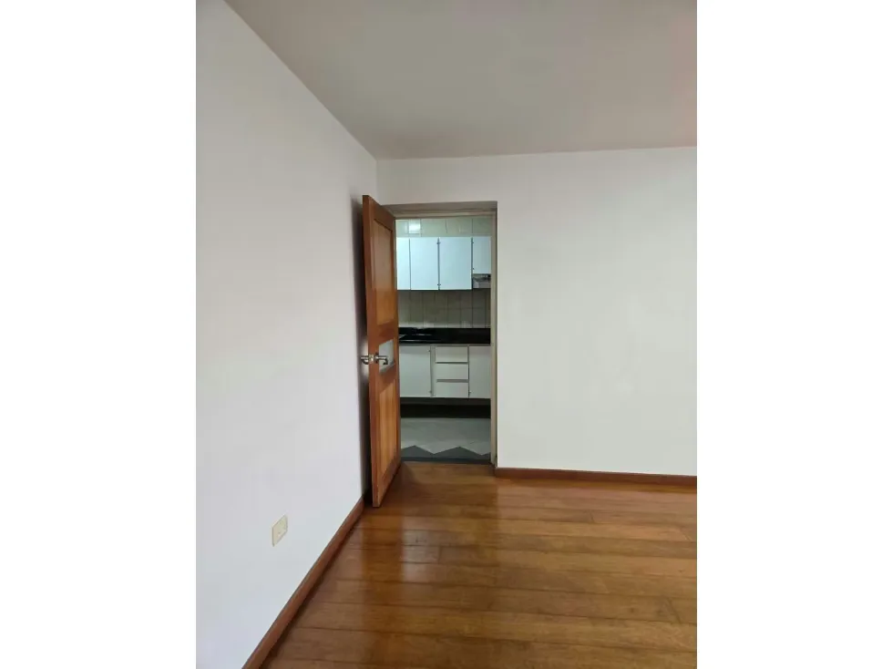 Apartamento en los Naranjos del Cafetal En Venta 148m2 - 15