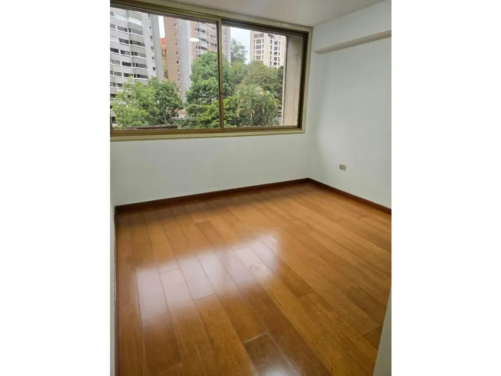 Apartamento en los Naranjos del Cafetal En Venta 148m2 - 6