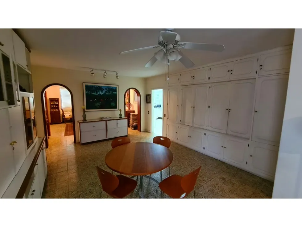 En Venta Edificio de 3 Pisos en Altamira, Chacao (norte) - Caracas - 21