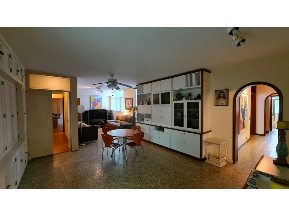 En Venta Edificio de 3 Pisos en Altamira, Chacao (norte) - Caracas - 26