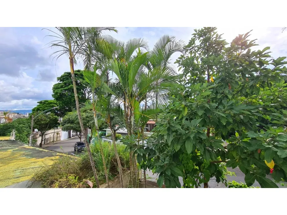 En Venta Edificio de 3 Pisos en Altamira, Chacao (norte) - Caracas - 41