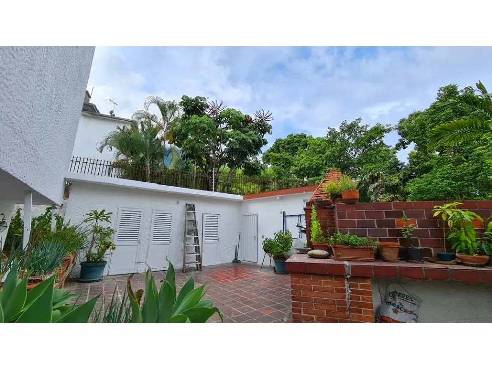 En Venta Edificio de 3 Pisos en Altamira, Chacao (norte) - Caracas - 45