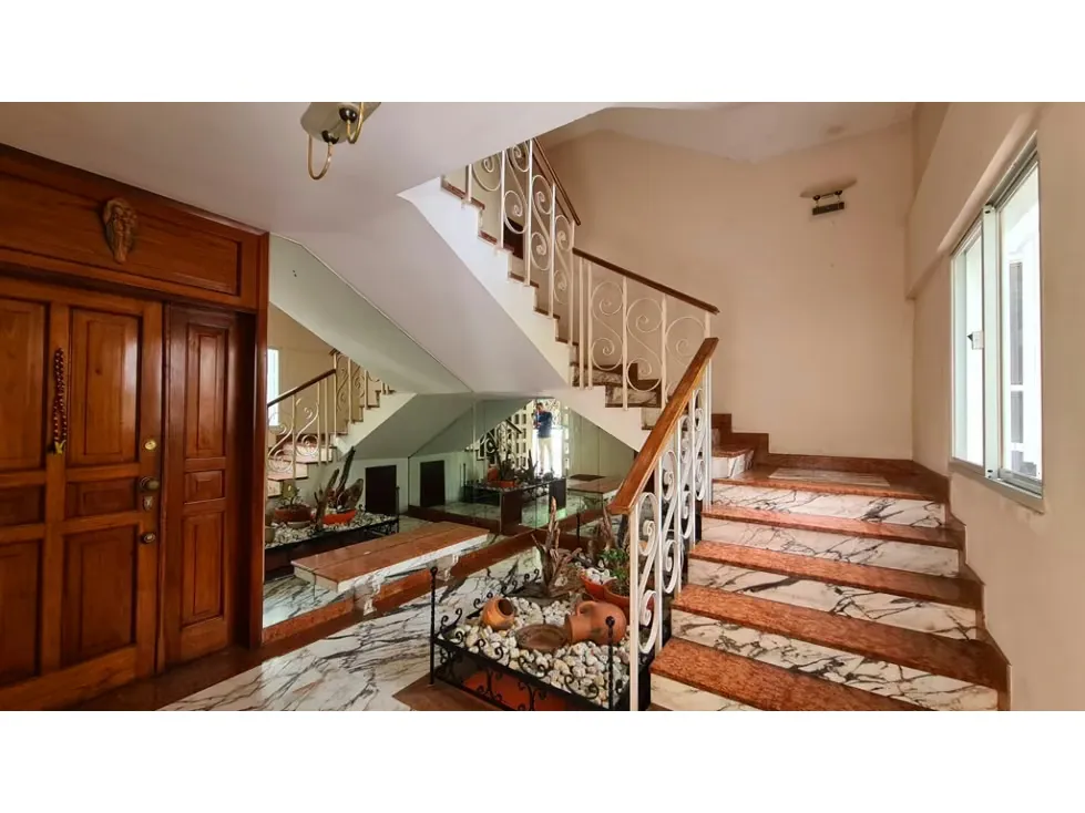 En Venta Edificio de 3 Pisos en Altamira, Chacao (norte) - Caracas - 6
