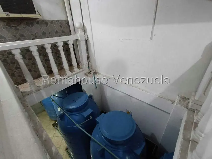 Edificio en Venta en Zona Centro, Aragua - 22